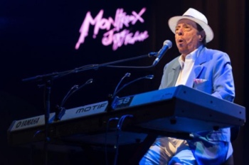 Sergio Mendes