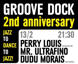 groove dock with perry