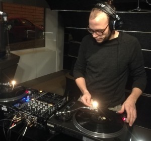 dj ahz