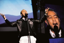 John_Legend_in_Dubai.jpg