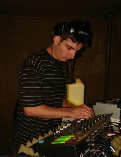 dj_goldstar.jpg