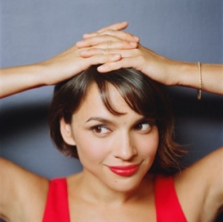 Norah_Jones_2.jpg