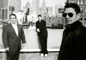 fun_lovin_criminals_web.jpg