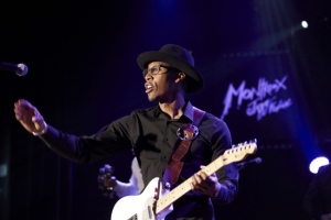 Raphael_Saadiq___foto_Daniel_Balmat.jpg