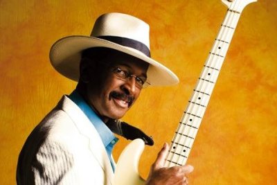 Larry_Graham_2.jpg